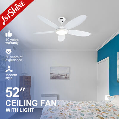 Kalite LED ışığı ve sessiz DC motoru ile 52 inç modern tavan fanı fabrika